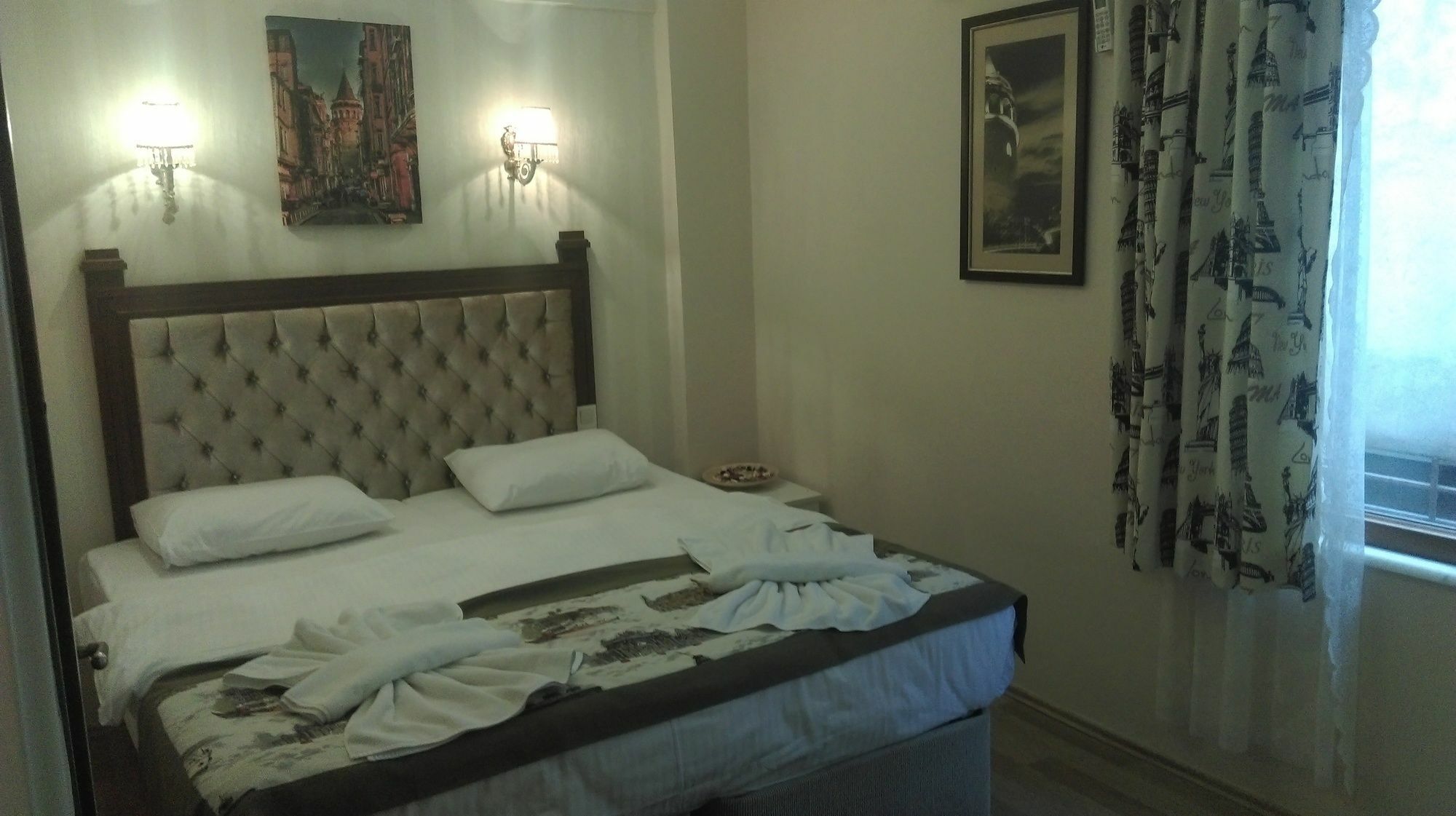 Mini House Hotell Istanbul Exteriör bild